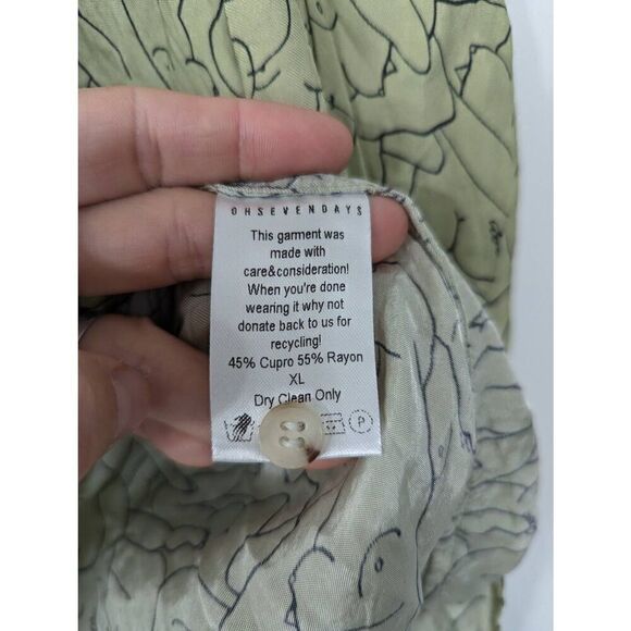 OhSevenDays Monday Marwa Illustrated Vegan Silk Boxy Blouse women's sage green - Picture 8 of 9